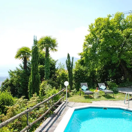 Holiday Vernice Gialla-2 * Minusio