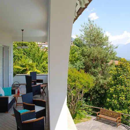 Holiday home Holiday Vernice Gialla-2 Minusio